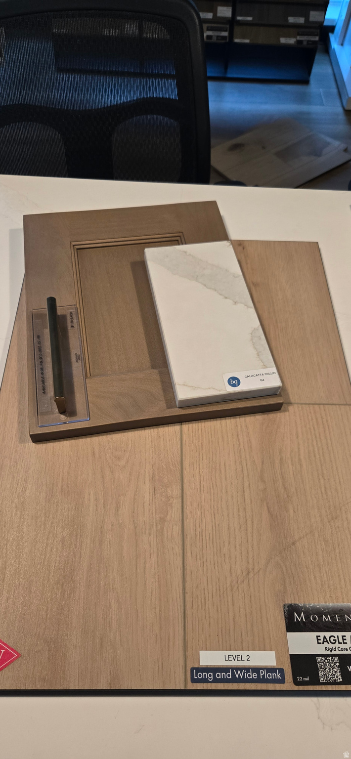 NORTH LAKE MEADOWS - Residential