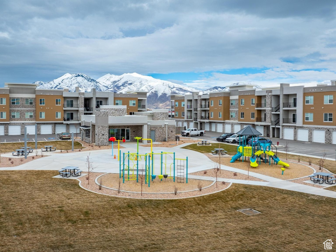 VISTA VIEW - Residential