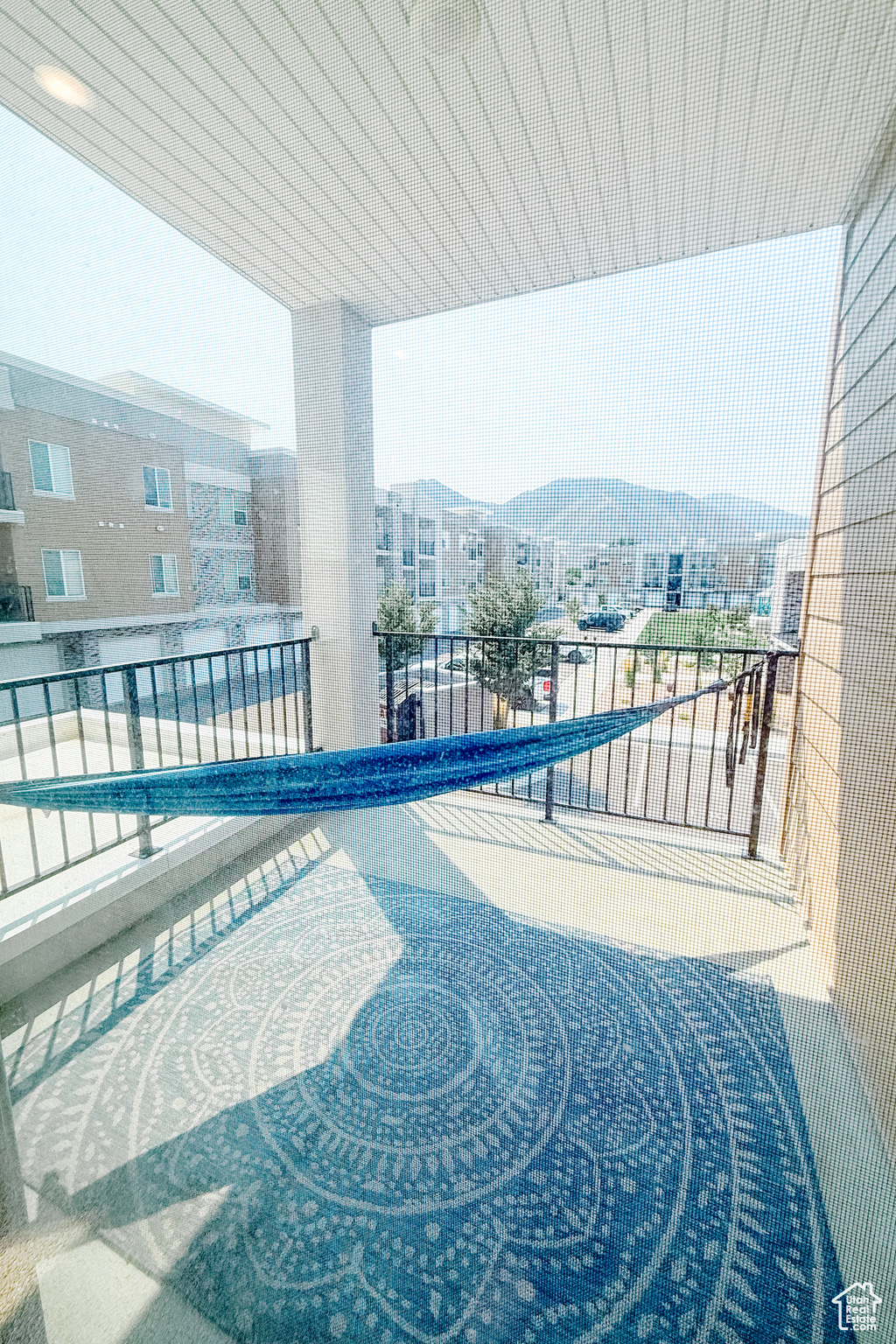 VISTA VIEW - Residential