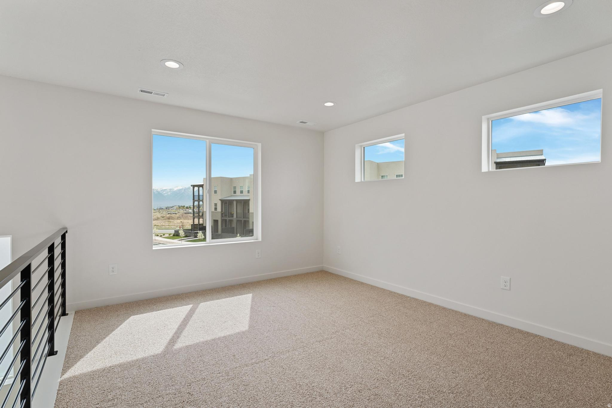 OQUIRRH WEST PHASE 3 - Residential