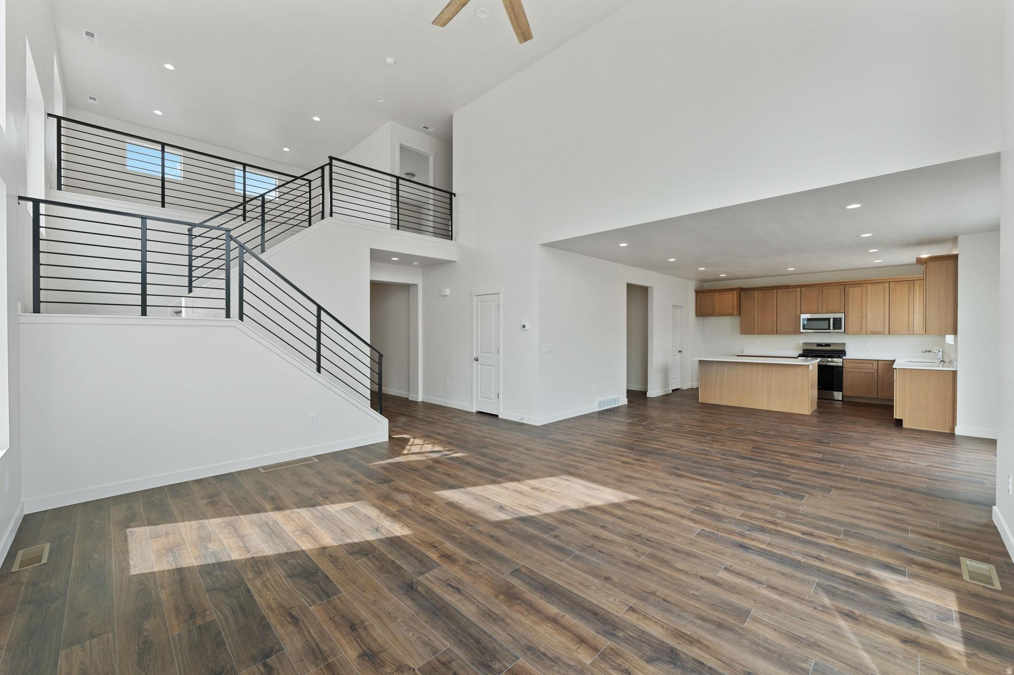 OQUIRRH WEST PHASE 3 - Residential