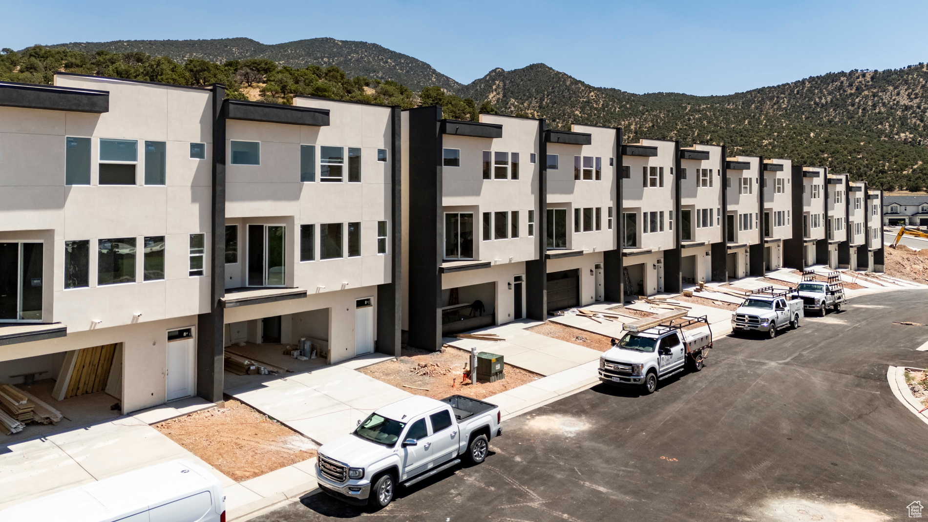 665 E 2015, Cedar City, Utah image 3
