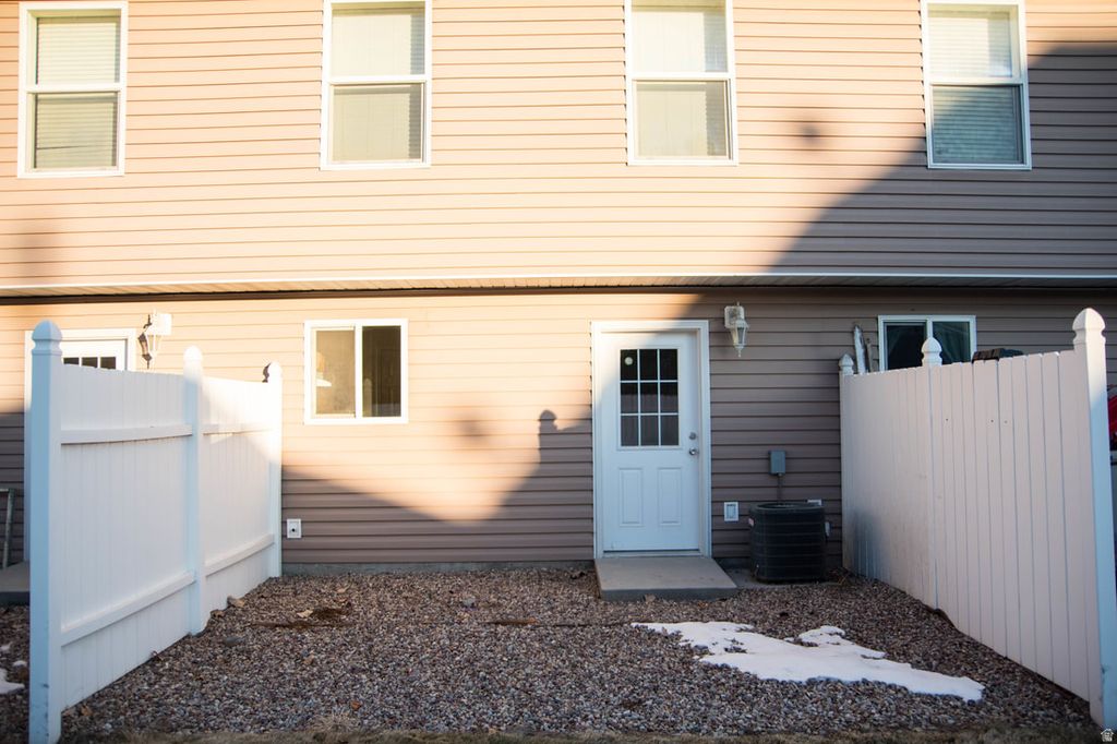 Photo of 92 E 500 S #1-4, Vernal, UT 84078 (MLS # 2121460)