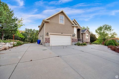 Tiny photo for 704 S DEER HOLLOW RD E, Tooele, UT 84074 (MLS # 2104373)