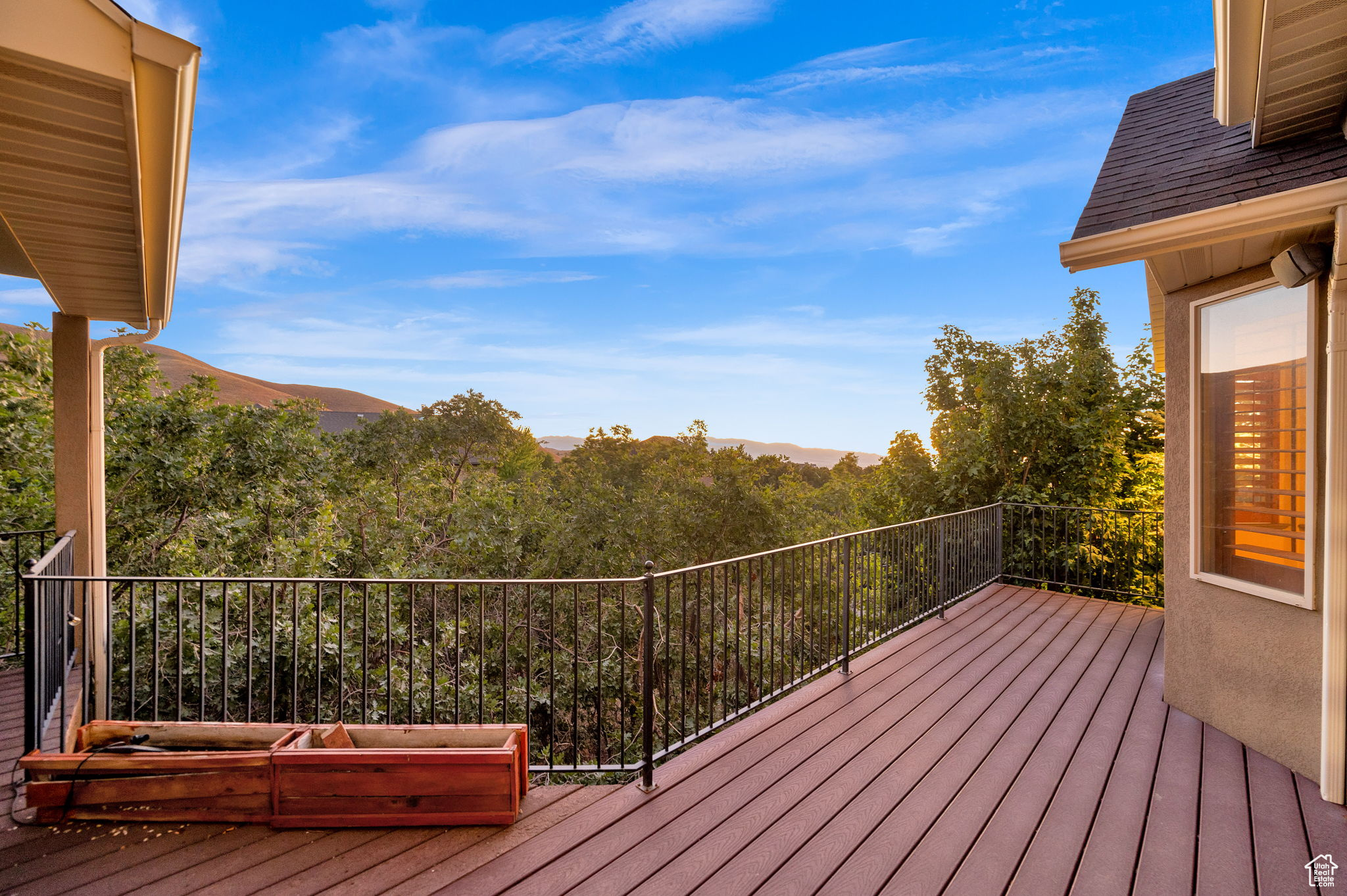 DEER HOLLOW SUB - Residential