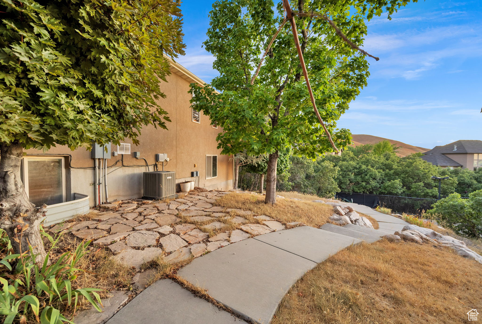 DEER HOLLOW SUB - Residential