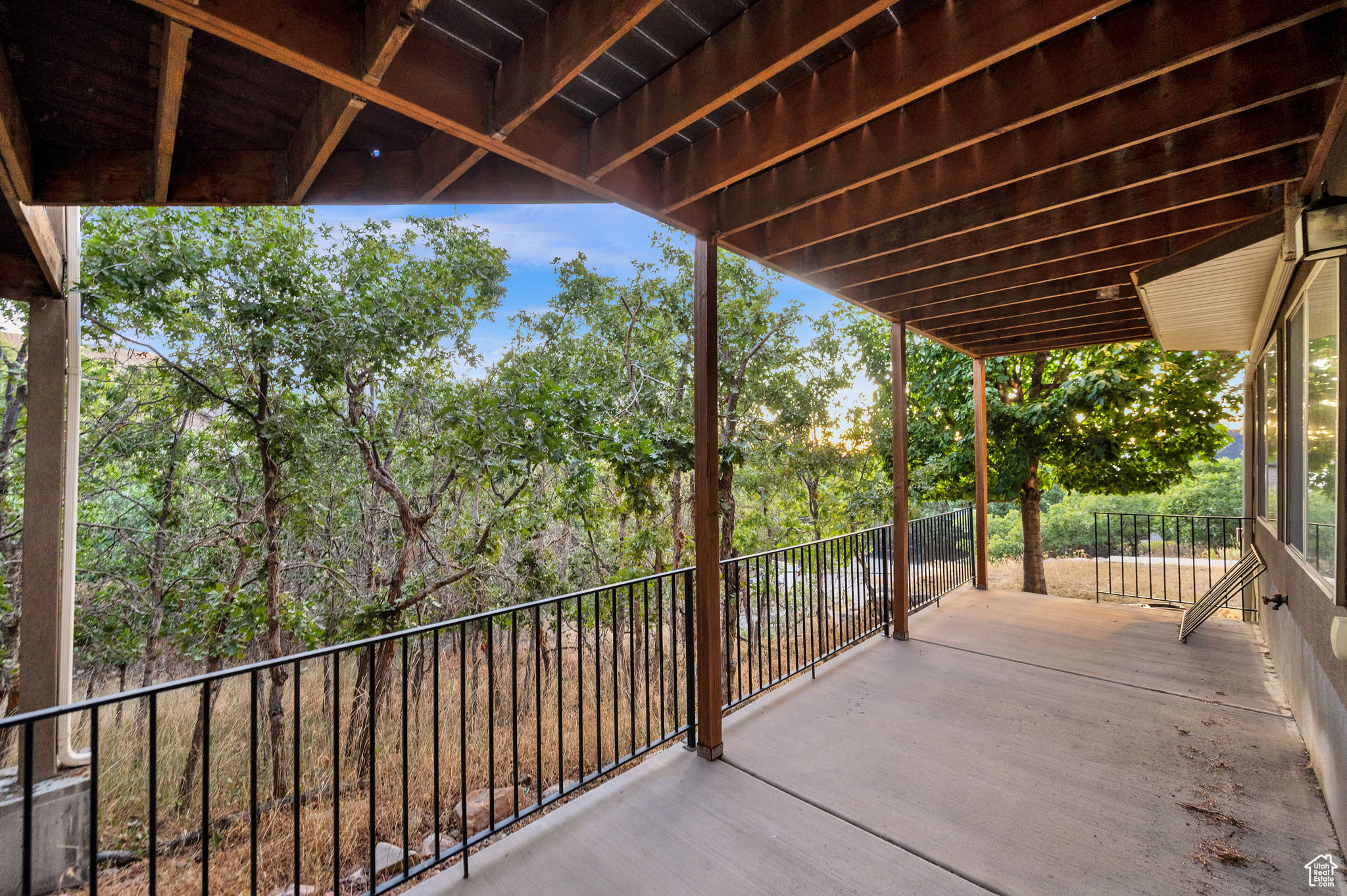 DEER HOLLOW SUB - Residential