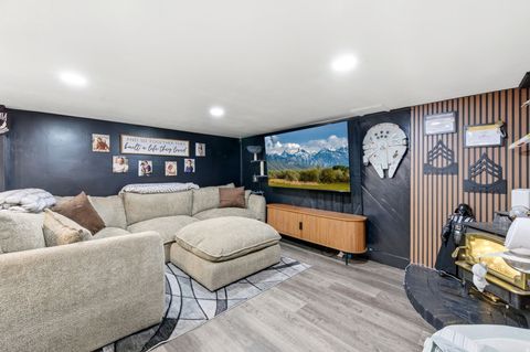 Tiny photo for 2323 N 720 W, Clinton, UT 84015 (MLS # 2148881)