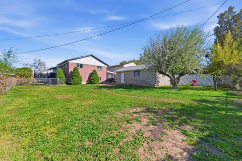 Tiny photo for 2323 N 720 W, Clinton, UT 84015 (MLS # 2148881)