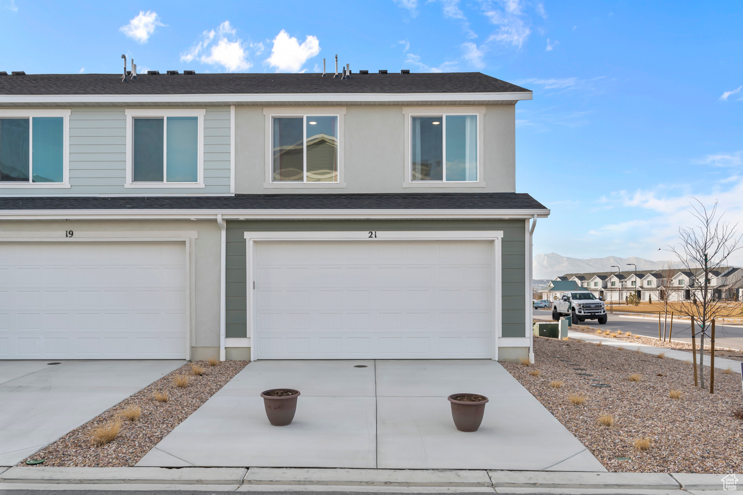 DIXON CREEK - Residential