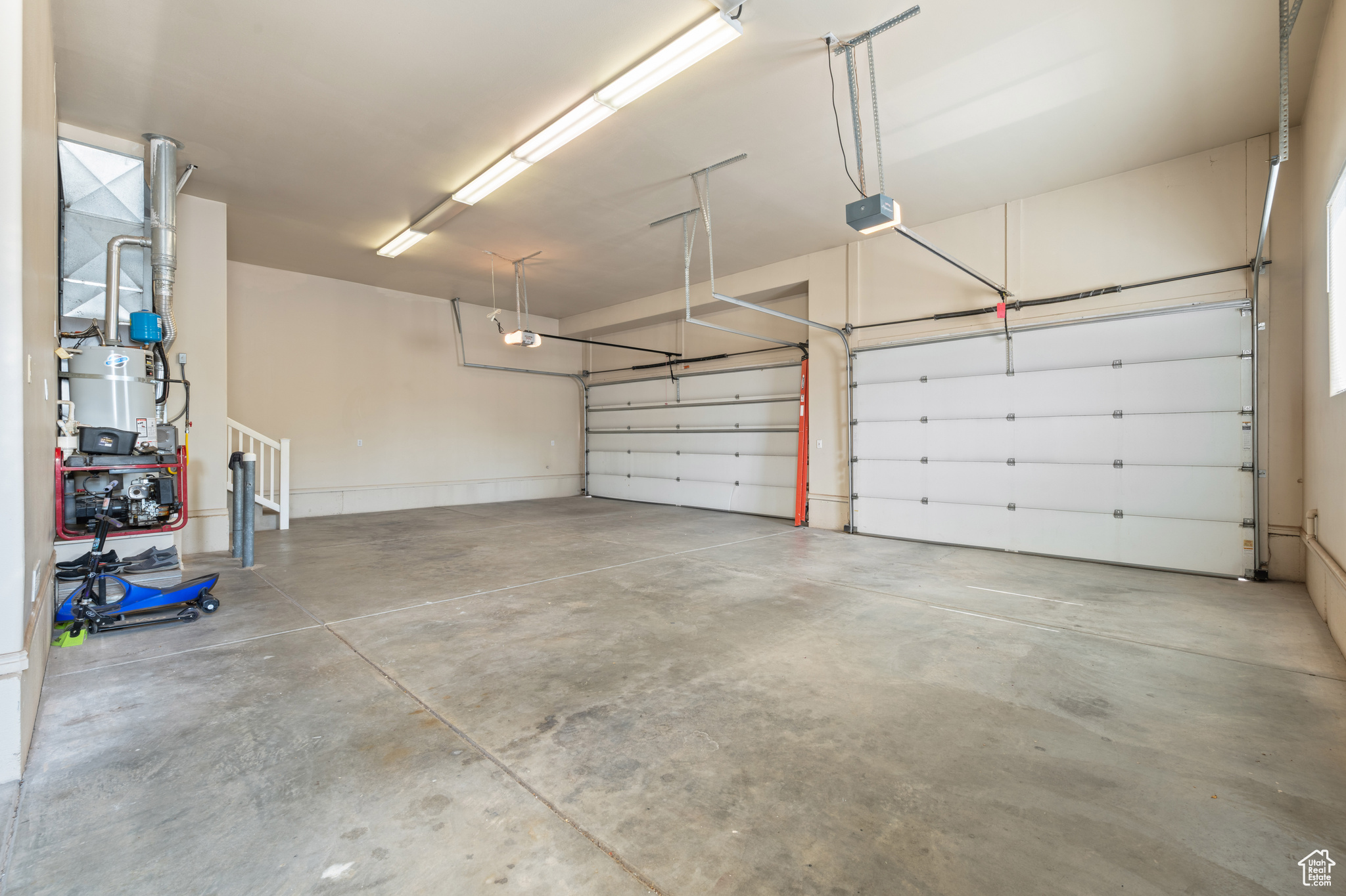 COUNTRY LANE AT SANTA CLARA 1 AMD - Residential