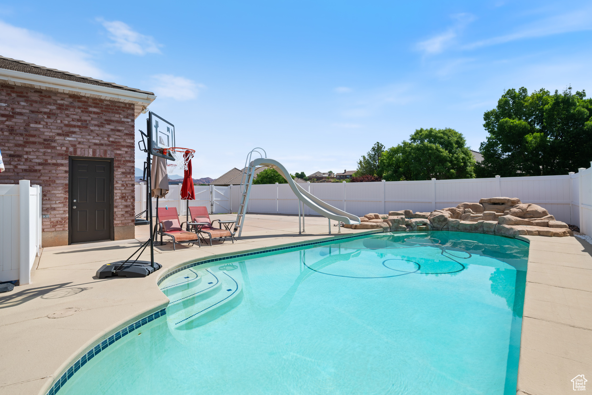 COUNTRY LANE AT SANTA CLARA 1 AMD - Residential