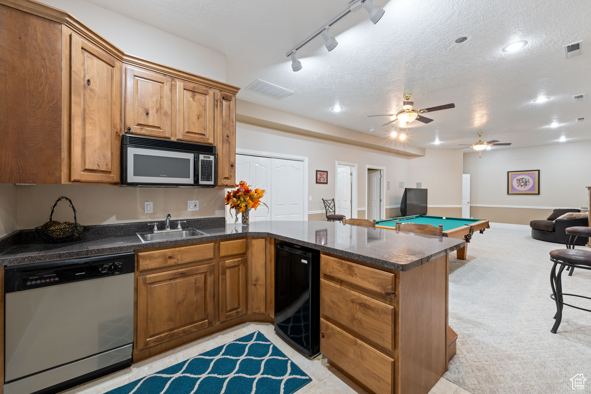 COUNTRY LANE AT SANTA CLARA 1 AMD - Residential