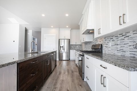 Tiny photo for 3253 W OXFORD LOOP, Mountain Green, UT 84050 (MLS # 2129640)