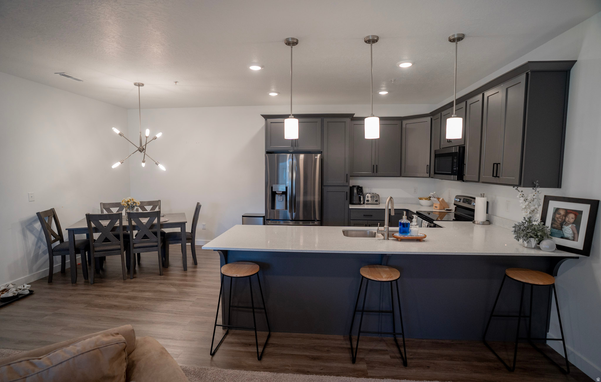 VISTA VIEW - Residential
