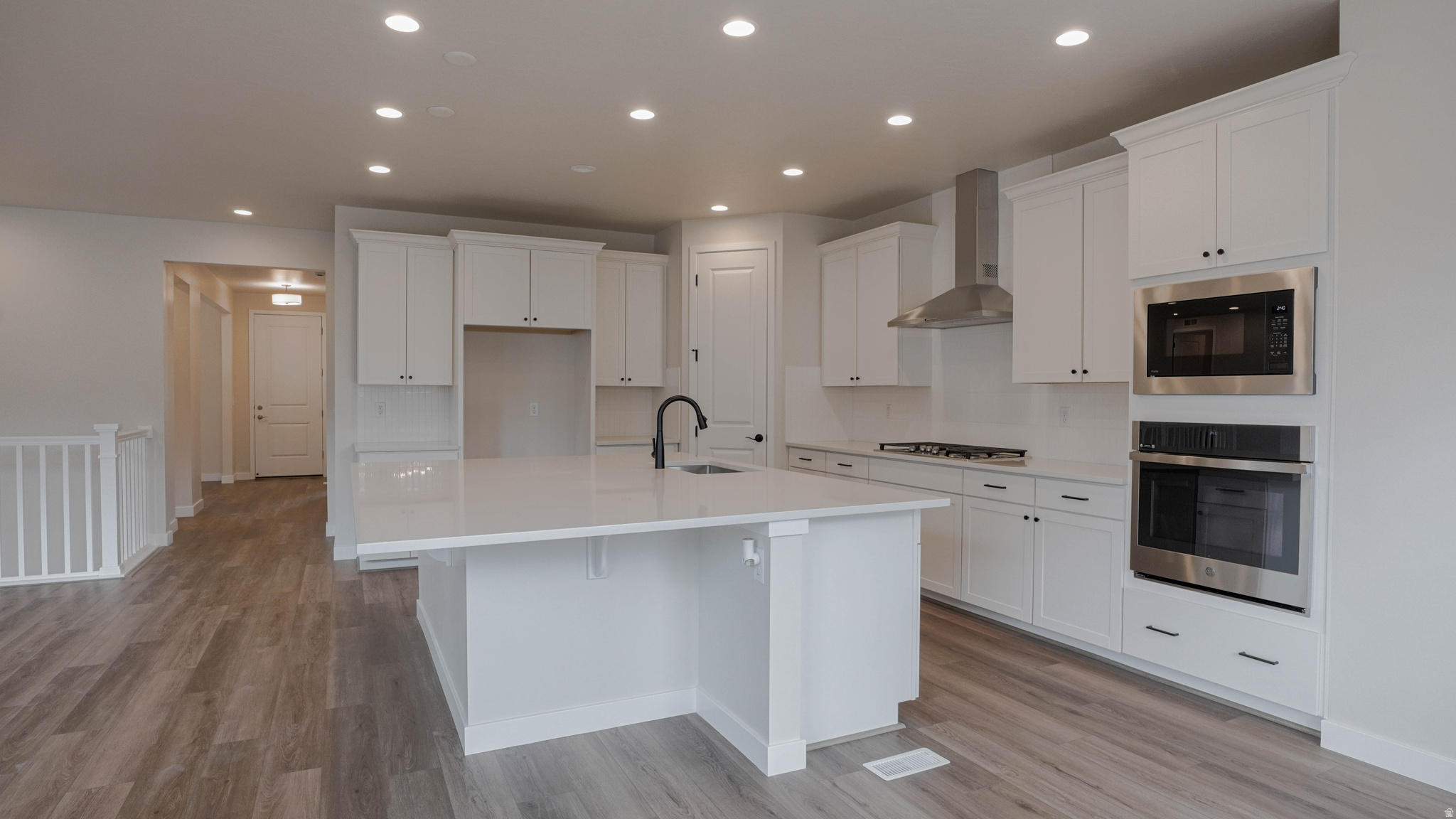 CANTON RIDGE - Residential