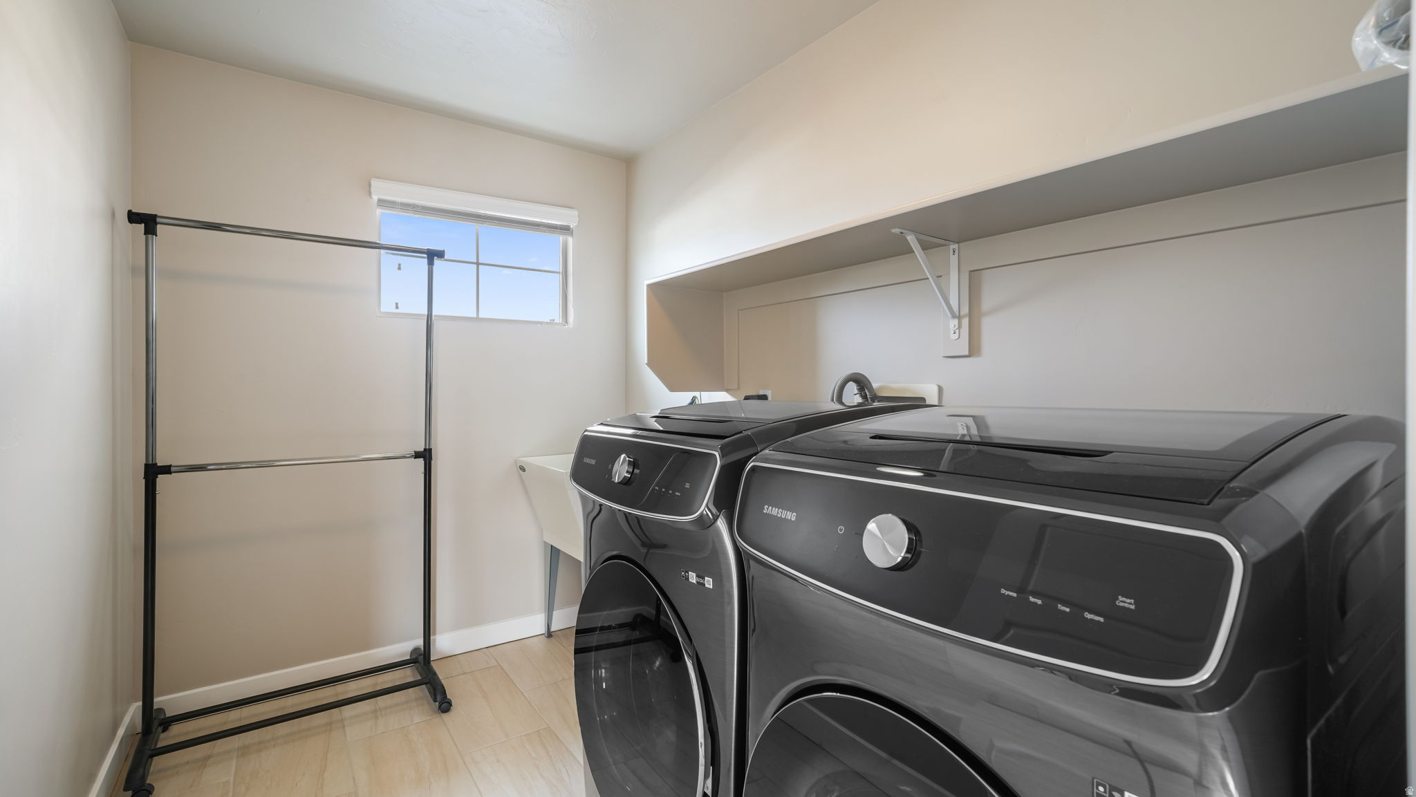 LEGACY FARMS - Residential