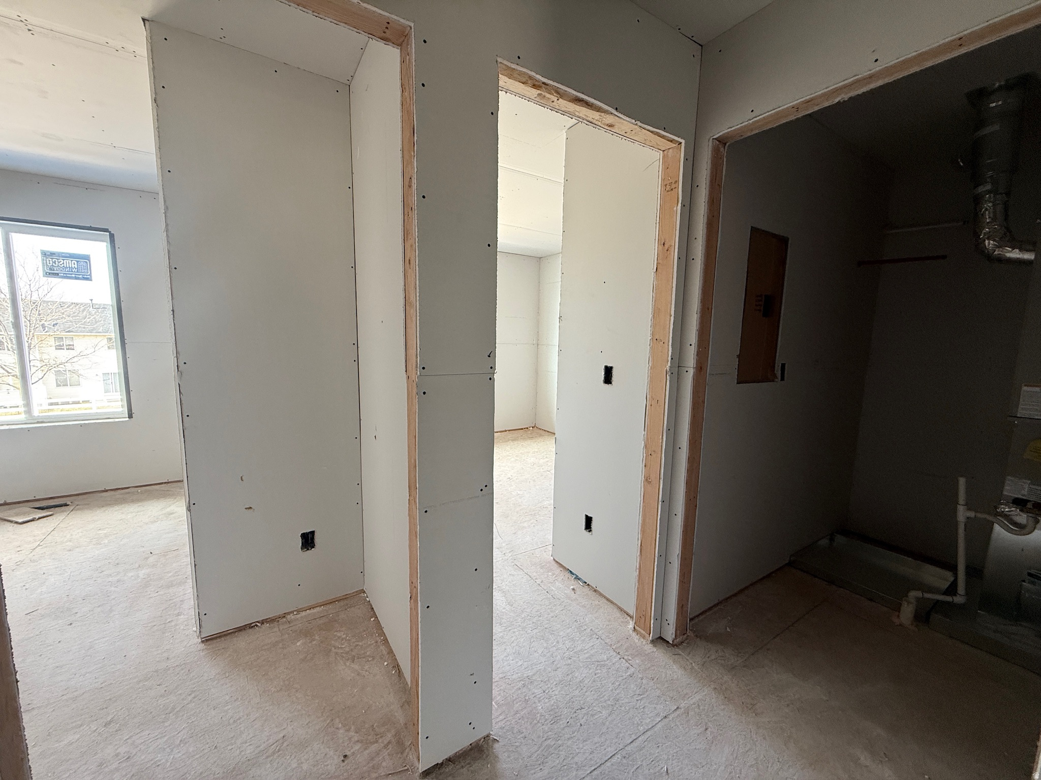 SMITHFIELD CREST - Residential