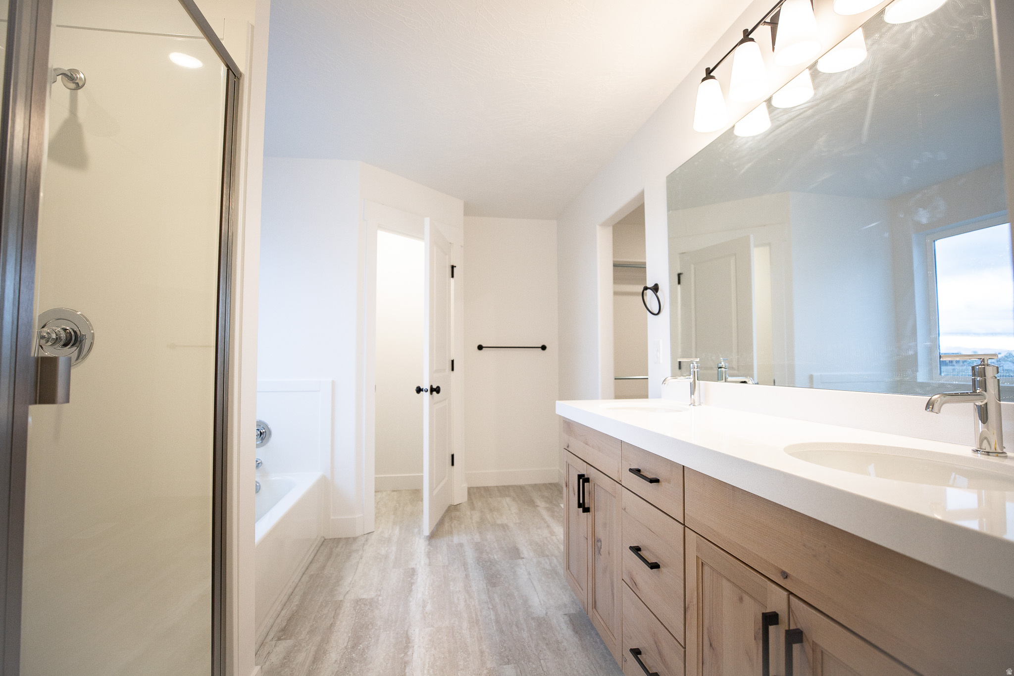 ARROWHEAD SPRINGS - Residential