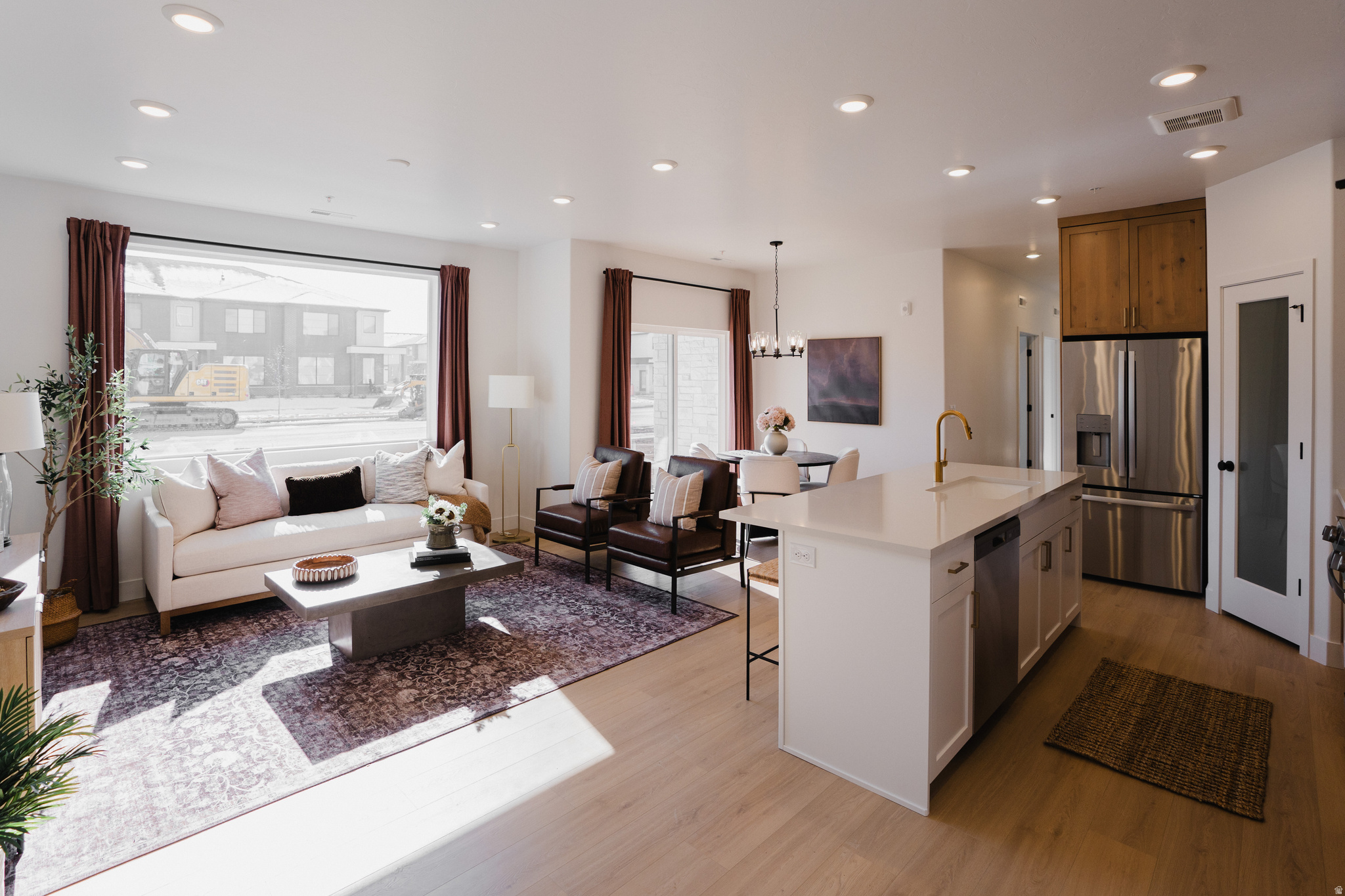 RIVER RUN - Residential