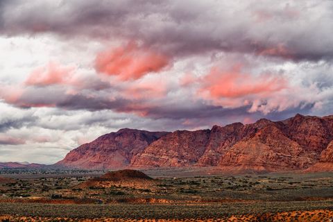 Tiny photo for 864 N SIHU WAY, Ivins, UT 84738 (MLS # 2127765)