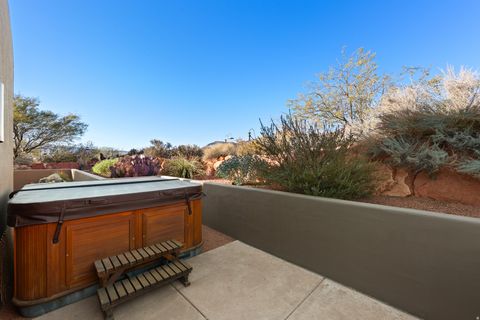 Tiny photo for 864 N SIHU WAY, Ivins, UT 84738 (MLS # 2127765)