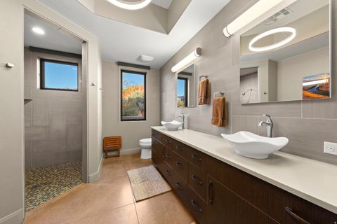 Tiny photo for 864 N SIHU WAY, Ivins, UT 84738 (MLS # 2127765)