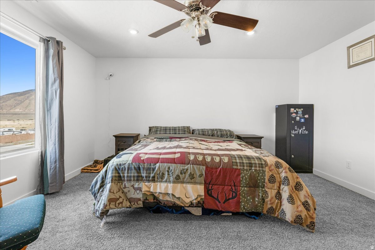 WESTERN ACRES - Residential