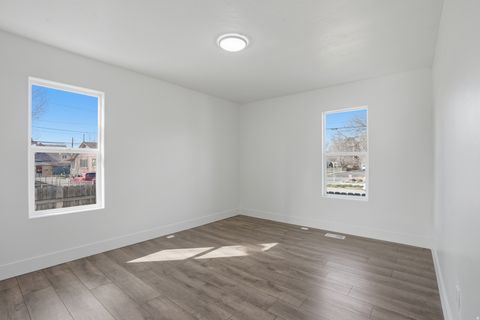 Tiny photo for 2993 S 600 E, Salt Lake City, UT 84106 (MLS # 2143034)