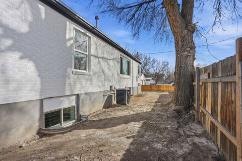 Tiny photo for 2993 S 600 E, Salt Lake City, UT 84106 (MLS # 2143034)