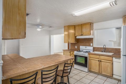 Tiny photo for 461 DIAGONAL ST, Saint George, UT 84770 (MLS # 2147506)