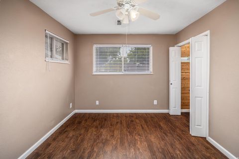 Tiny photo for 461 DIAGONAL ST, Saint George, UT 84770 (MLS # 2147506)