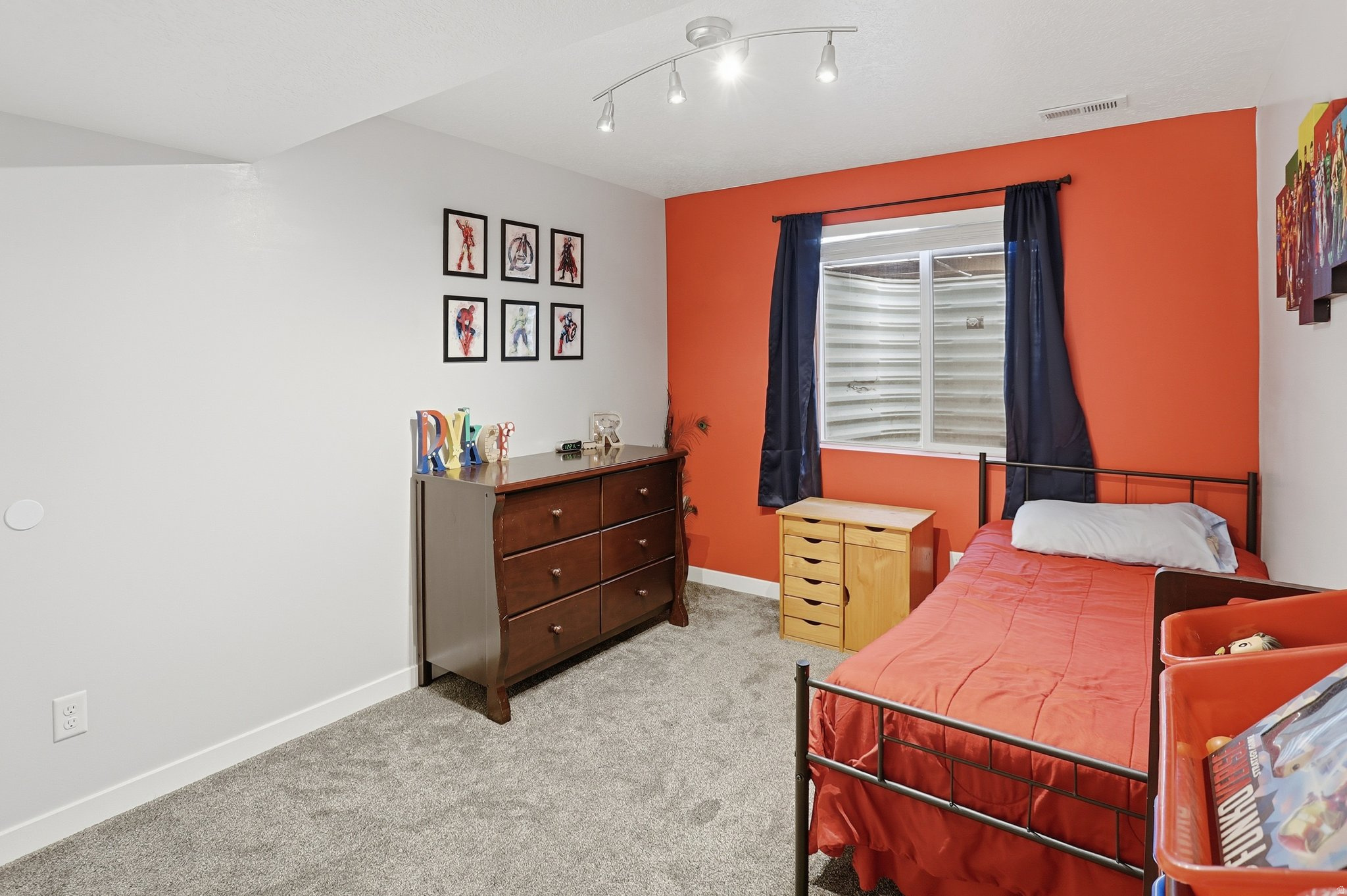 HERITAGE ESTATES - Residential