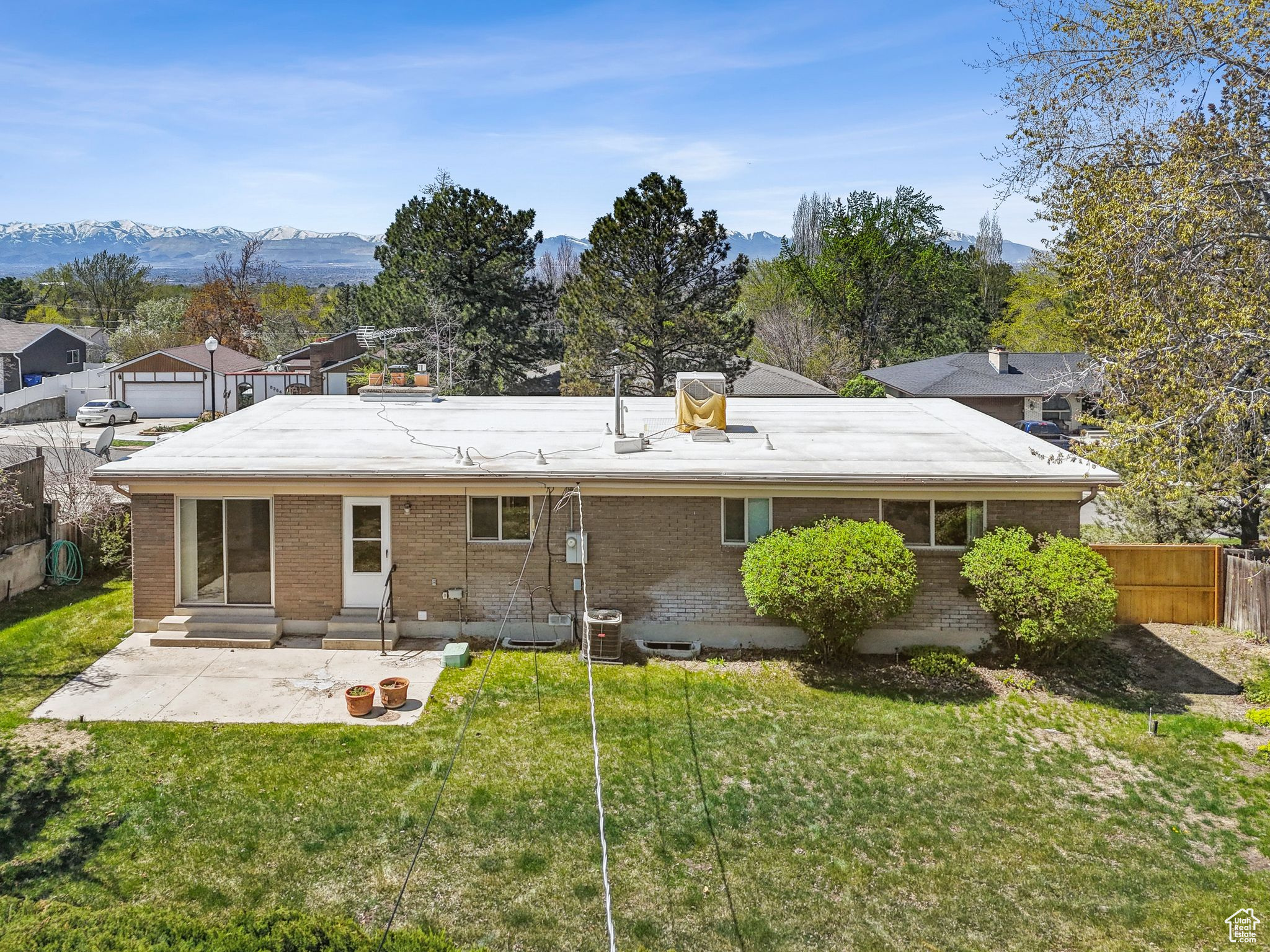 8359 S Fayeway Dr, Sandy, Utah image 6