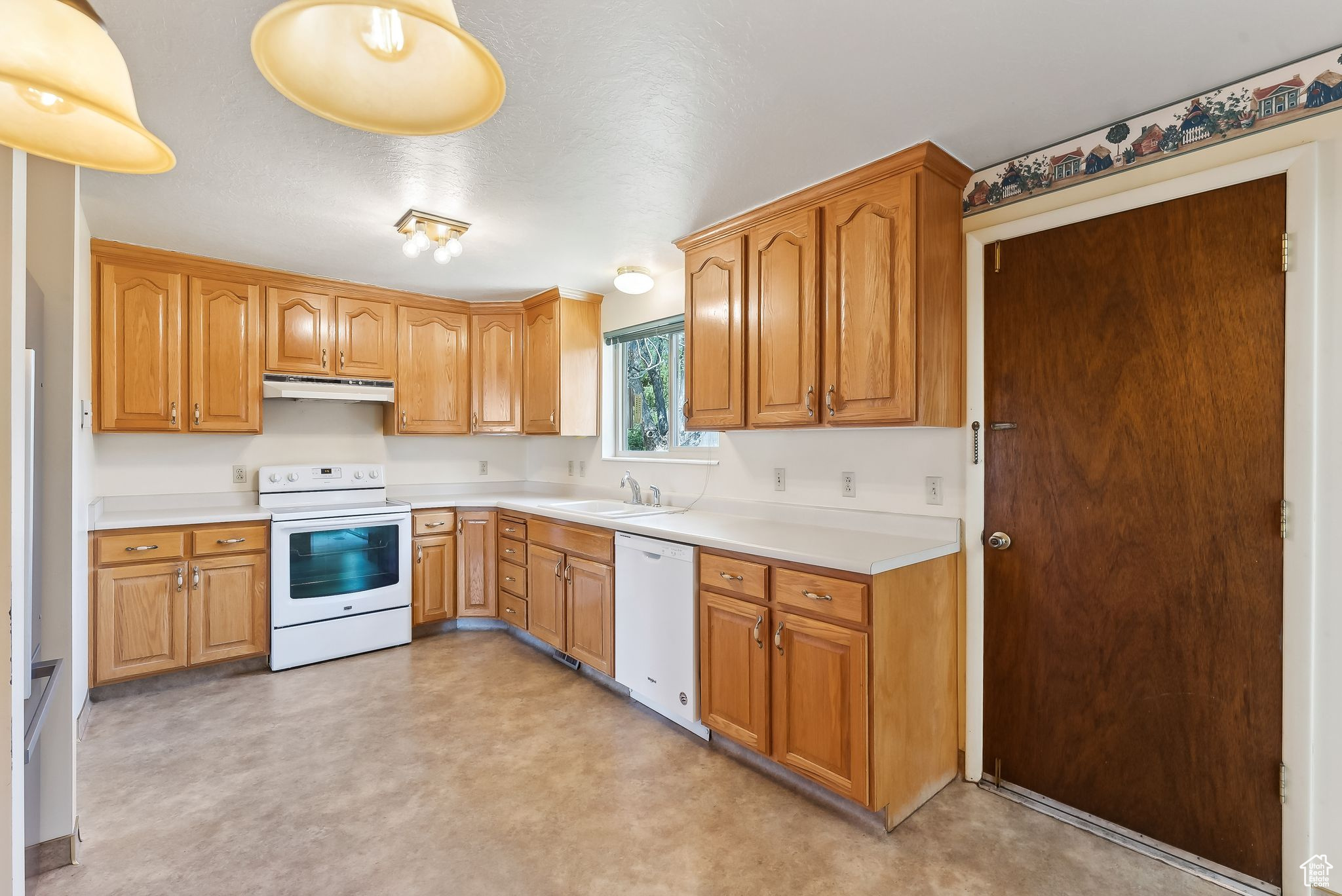 8359 S Fayeway Dr, Sandy, Utah image 16