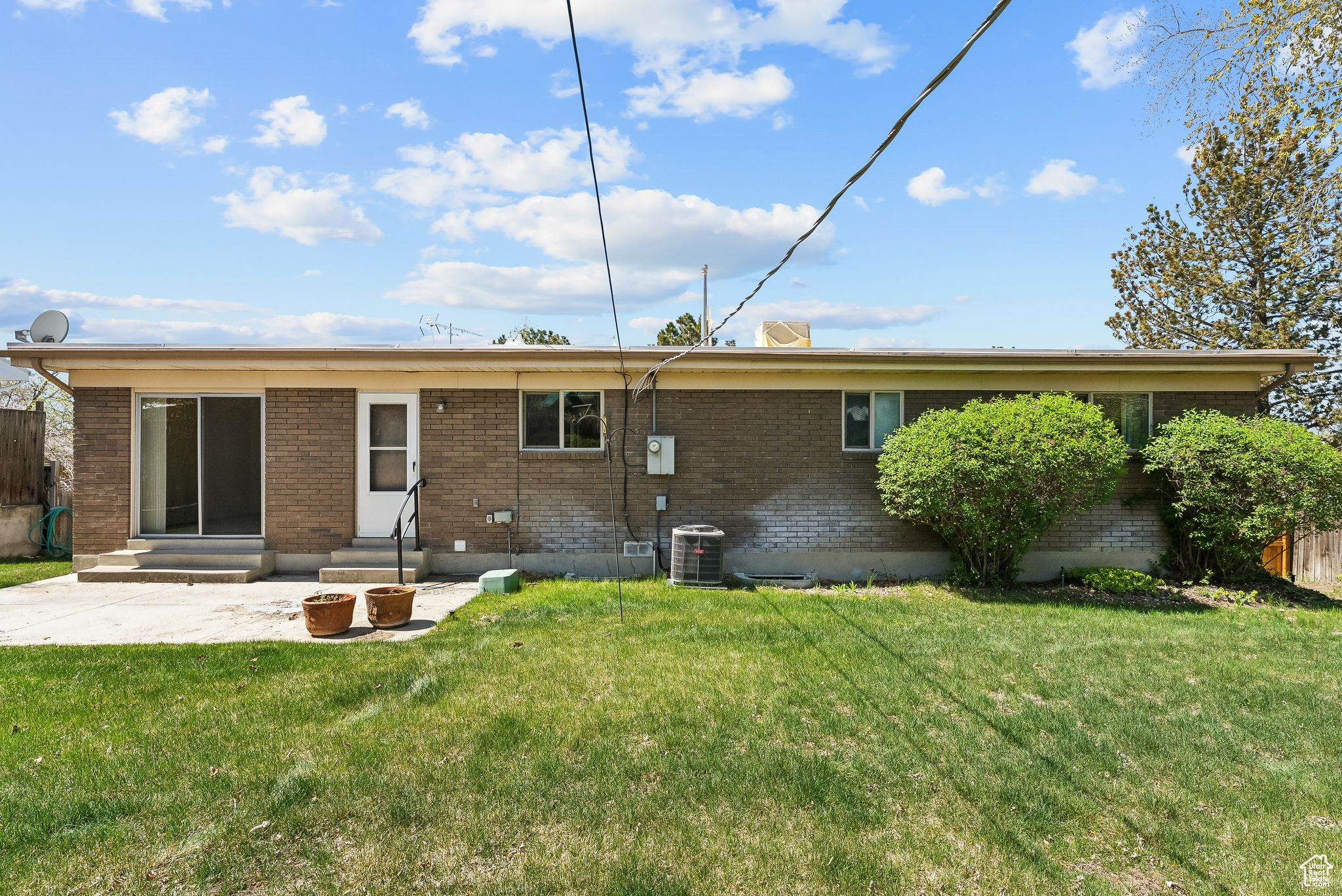 8359 S Fayeway Dr, Sandy, Utah image 10