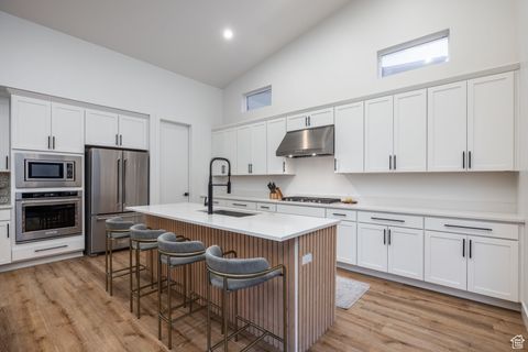 Tiny photo for 5516 N VALLEY VIEW RD, Lehi, UT 84043 (MLS # 2098764)
