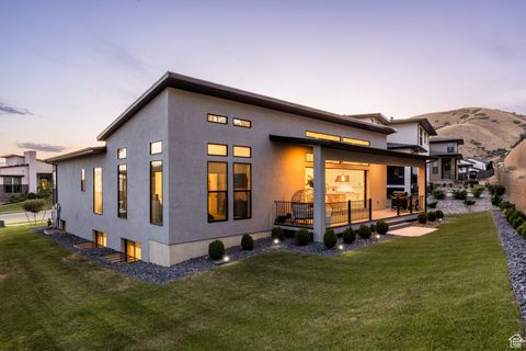 Tiny photo for 5516 N VALLEY VIEW RD, Lehi, UT 84043 (MLS # 2098764)