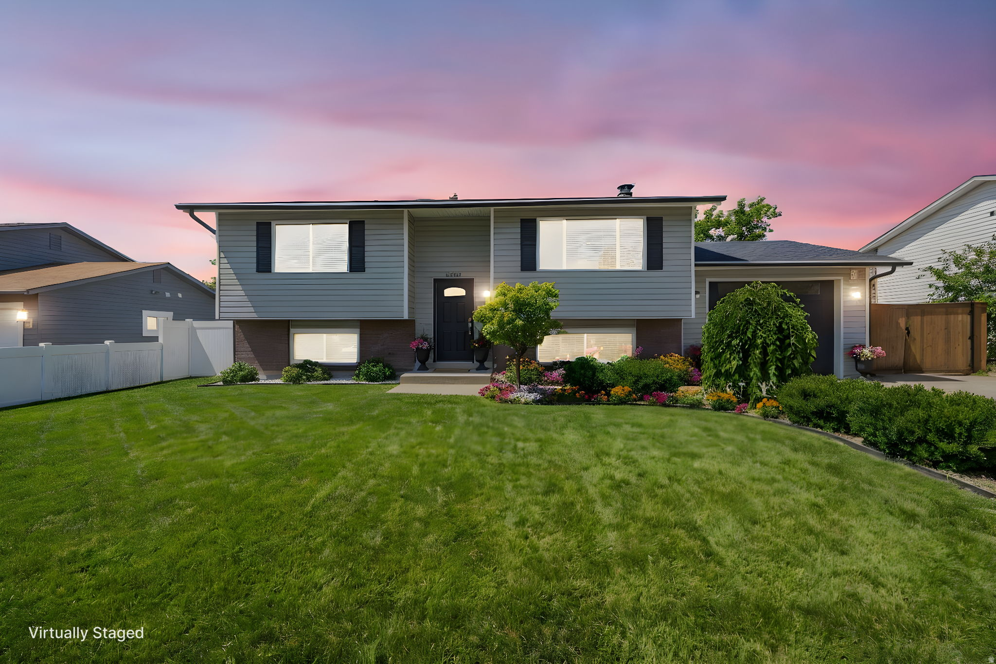 WOODLEDGE SU - Residential