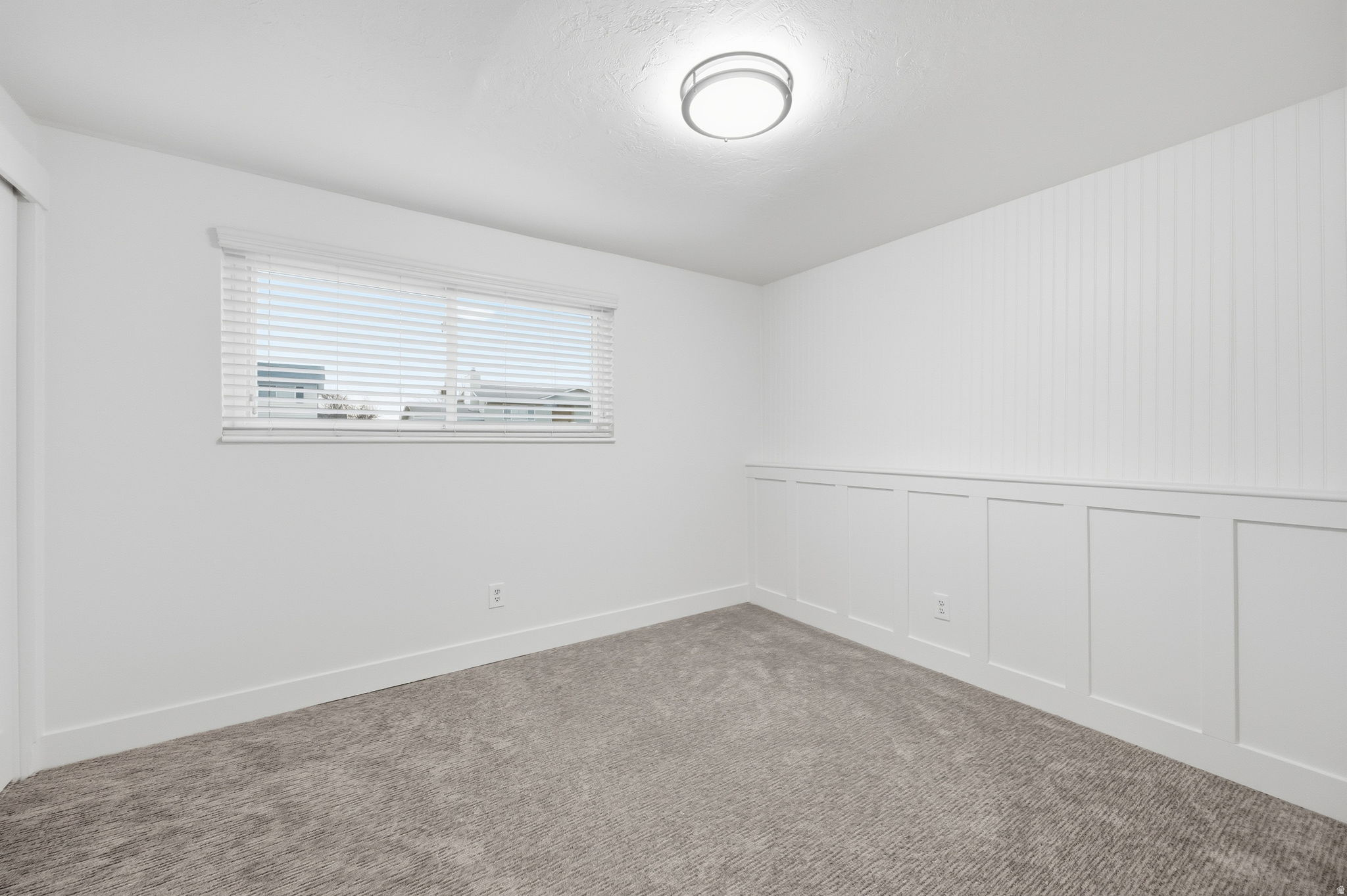 WOODLEDGE SU - Residential