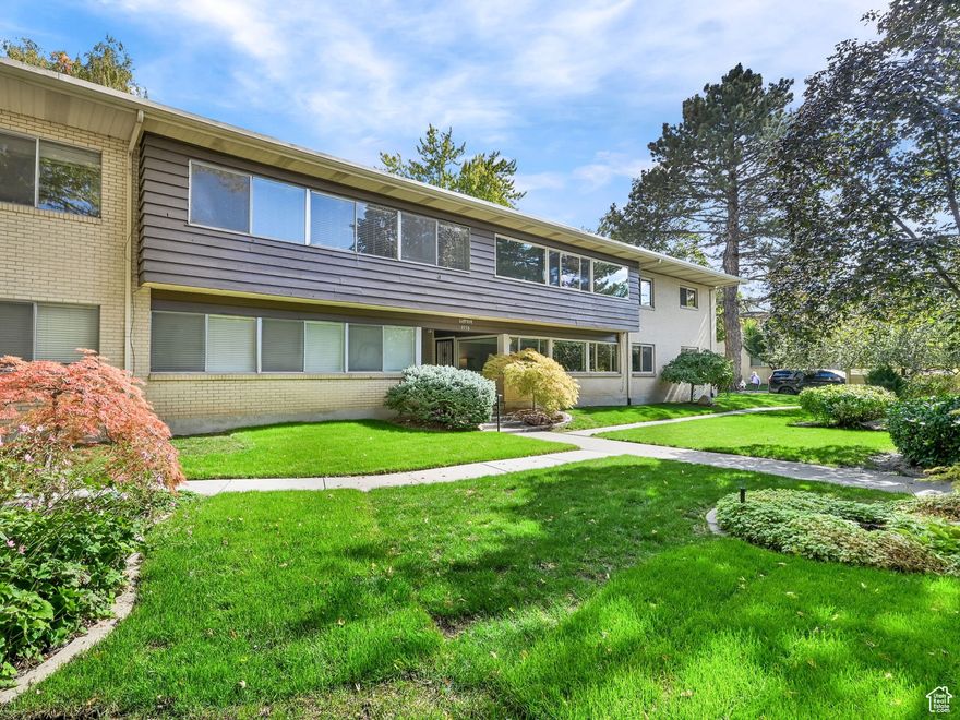 This main-level condo is in the iconic mid-century Graystone community, the first of its kind in the US, as goes the story. Beautiful grounds with mature foliage, and a delightful pool. Close to parks, restaurants, coffee shops and grocery stores, located just south of downtown Sugar House. This particular unit is in such a good spot in the community, near trees and other lush greenery. Modern feel with long row of large windows. Newer Asko dishwasher, stone countertop, undermount sink, and water heater. Roomy communal space with built-in bookshelves, good-sized bedrooms, and large storage closet. In-unit washer/dryer hookups. Central location: approximately 11-minute drive to the University of Utah, or to Millcreek Canyon, and a few minutes away from many local shops and services.