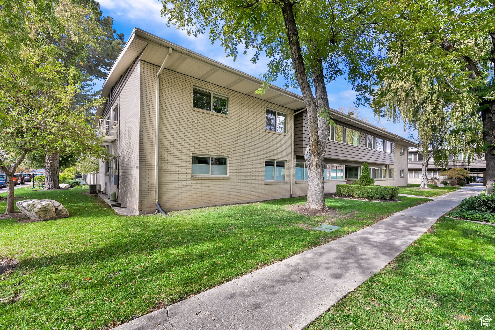 GRAYSTONE - Residential