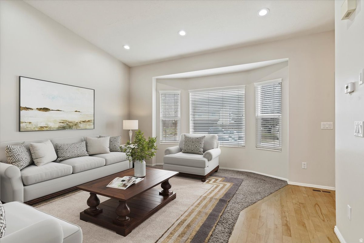 OAK FOREST - Residential