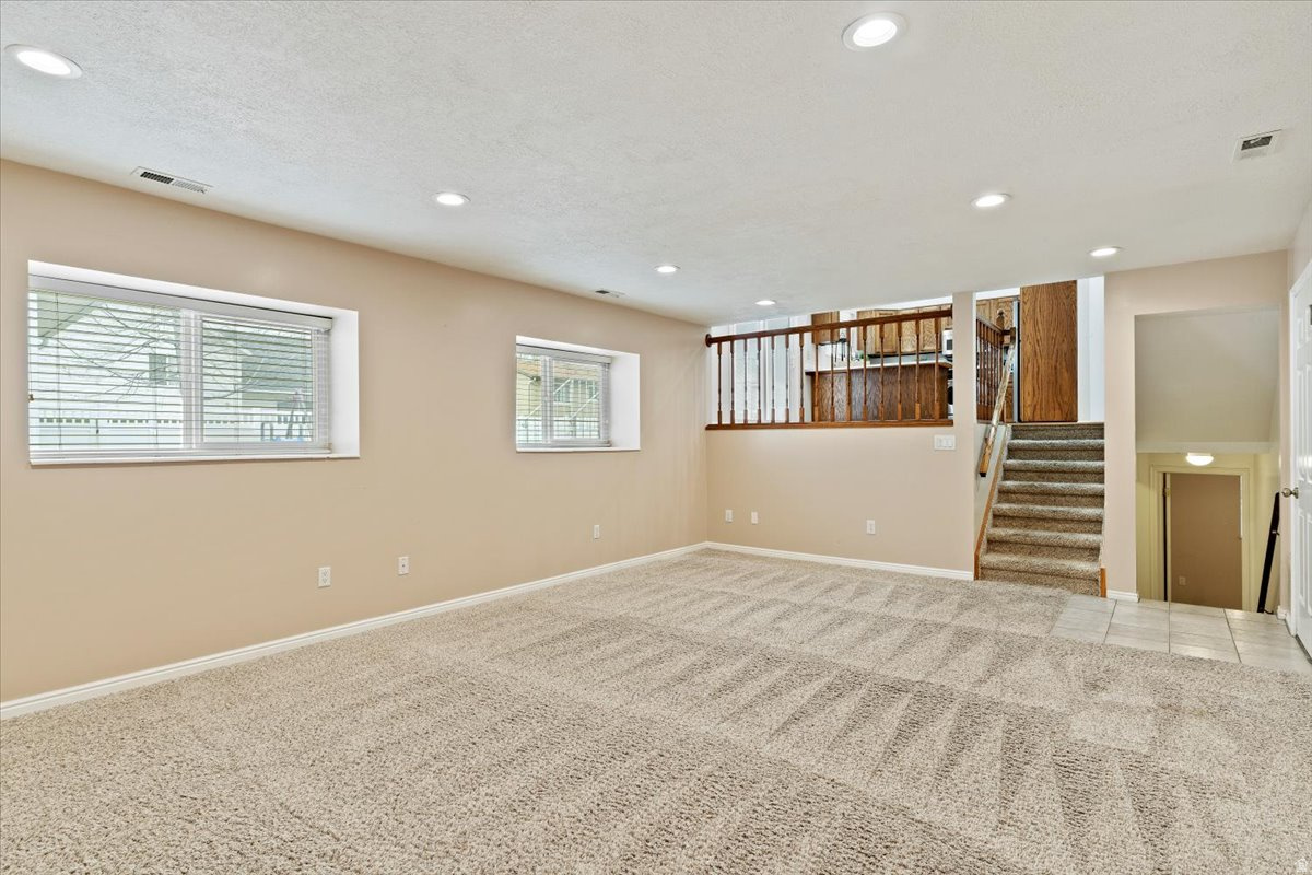 OAK FOREST - Residential