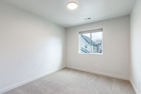 Tiny photo for 398 W 3050 N, Lehi, UT 84043 (MLS # 2148539)