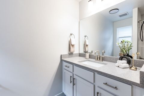 Tiny photo for 398 W 3050 N, Lehi, UT 84043 (MLS # 2148539)