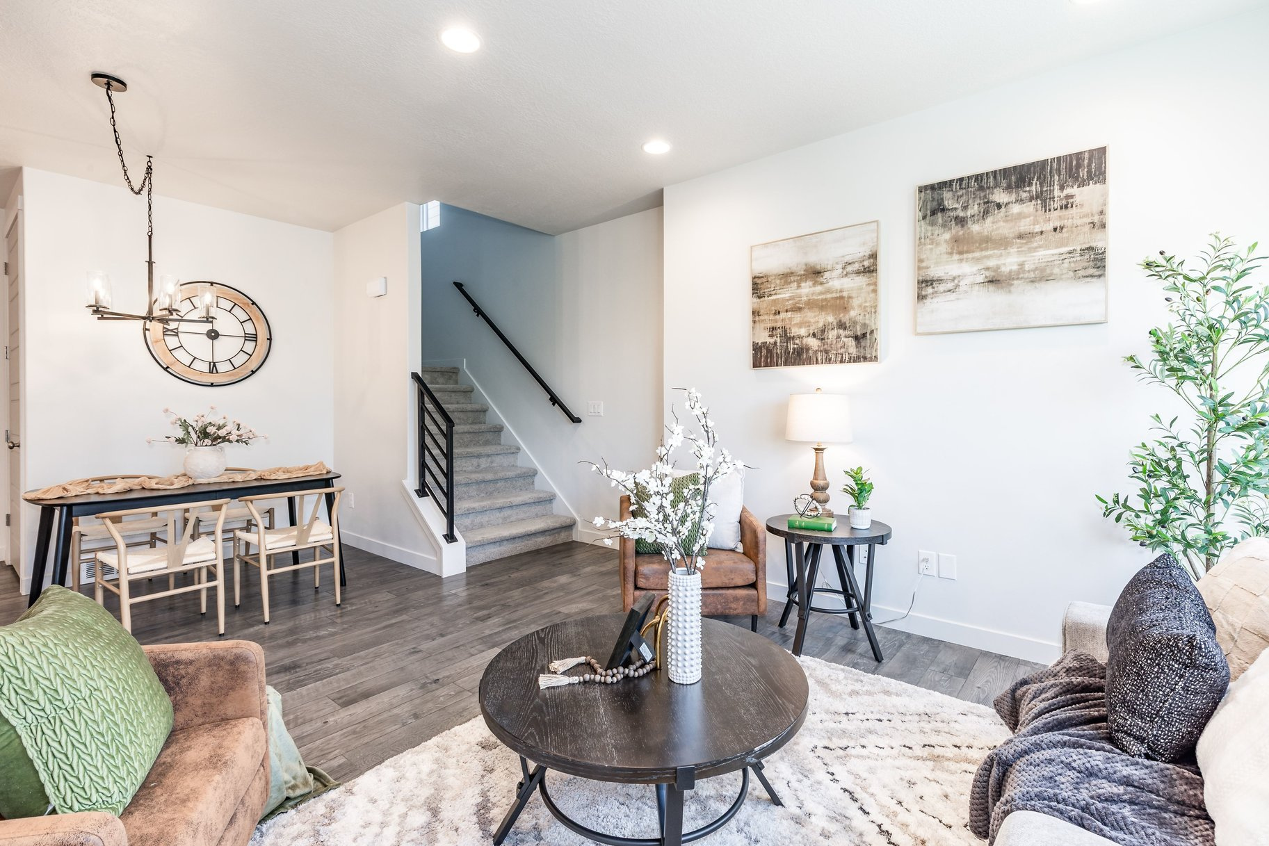 PARKVIEW COTTAGES - Residential