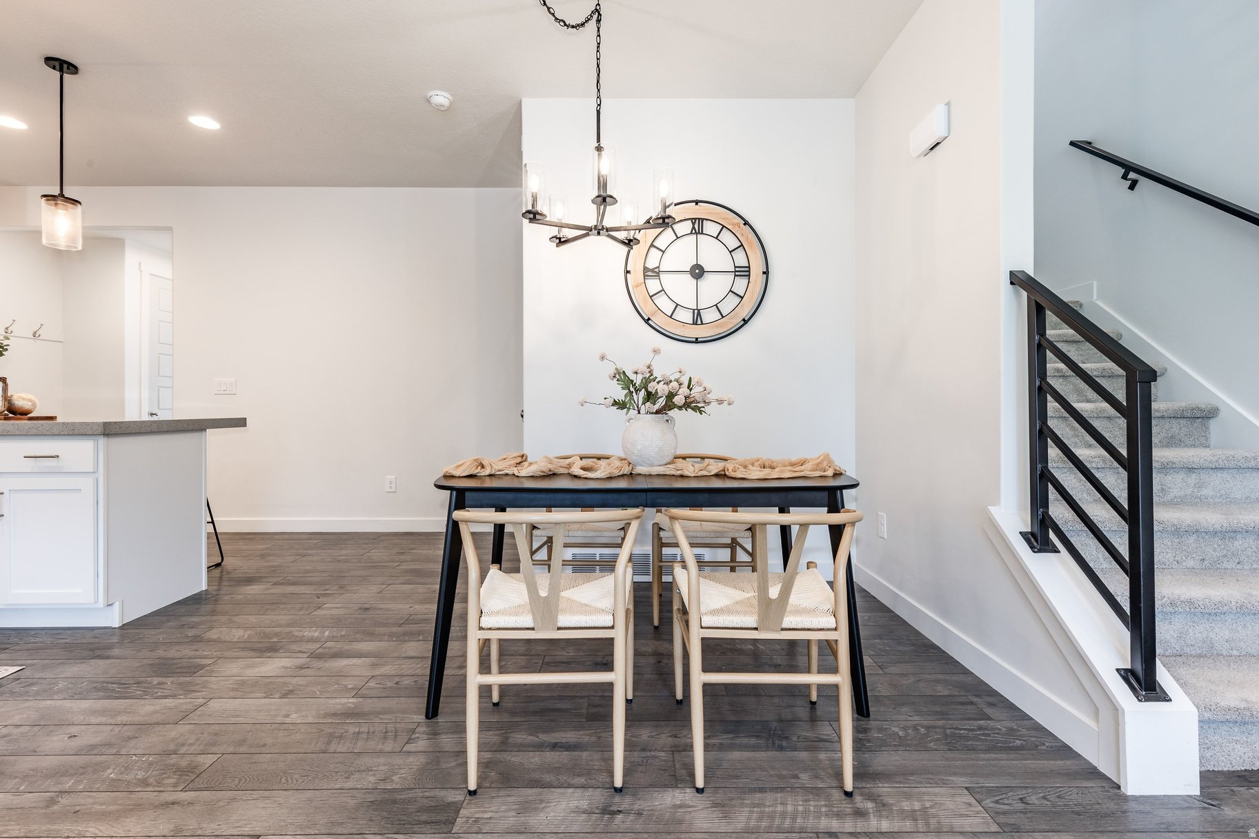 PARKVIEW COTTAGES - Residential