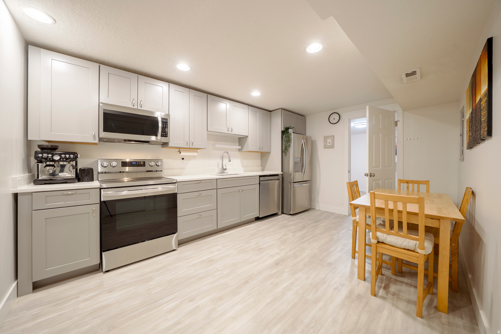 SAN SIMEON HILLS - Residential