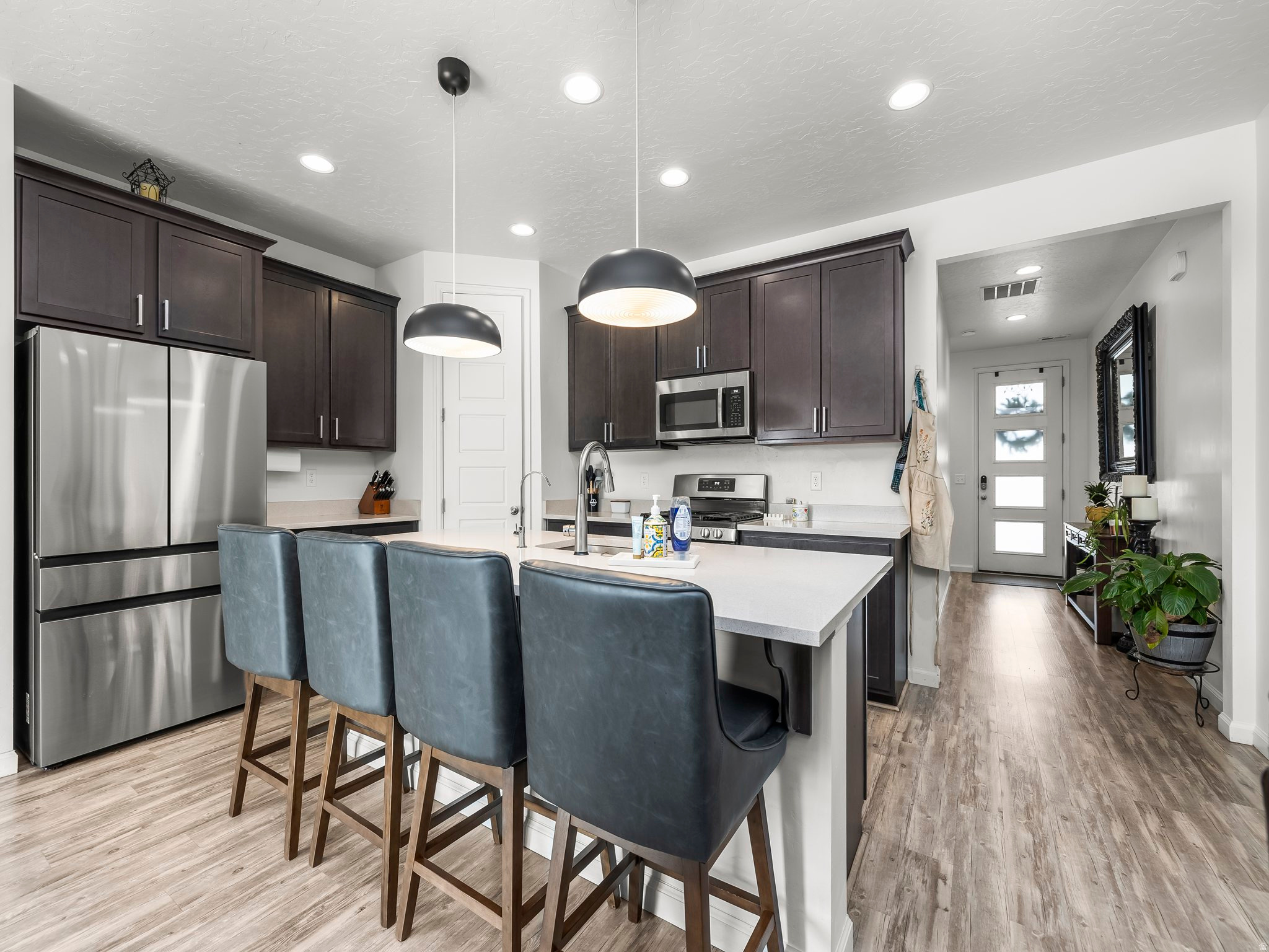 MINERS GROVE - Residential